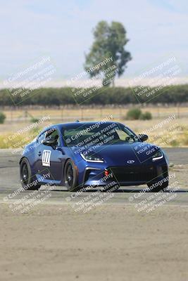 media/Sep-14-2025-Speed Ventures (Sun) [[b2951cd086]]/Orange/Session 2 (Grapevine)/